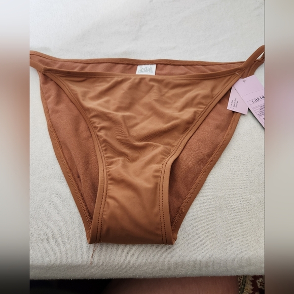 Wild Fable Tan Swim Bottoms Liw Rise, Med Seat Coverage - Picture 1 of 7
